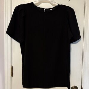 Black Short Sleeve Top